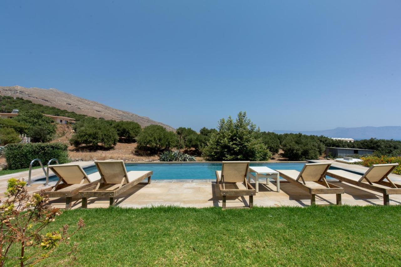 Agarathos Traditional Rooms - Pool - Kaliviani -On The Road To Balos Εξωτερικό φωτογραφία