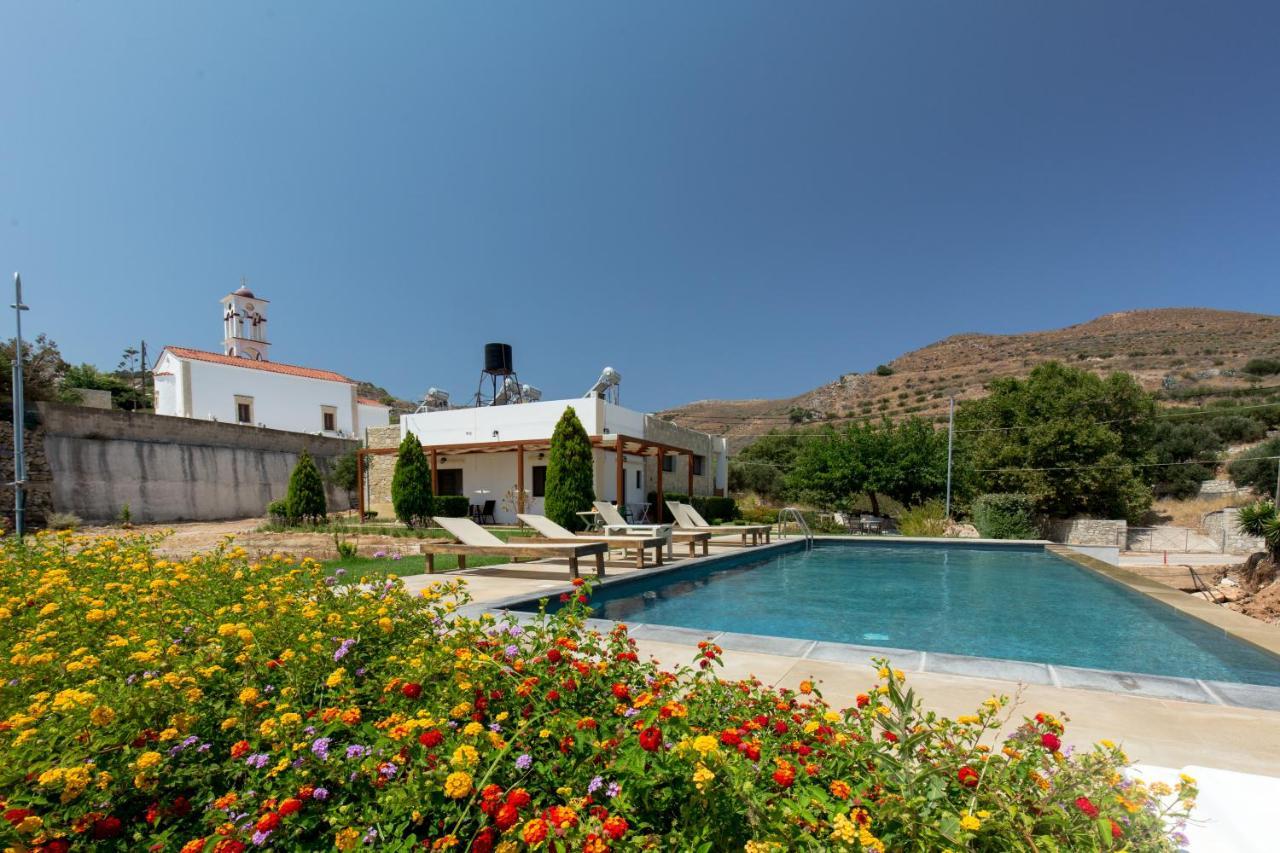 Agarathos Traditional Rooms With Pool Καλυβιανή Εξωτερικό φωτογραφία