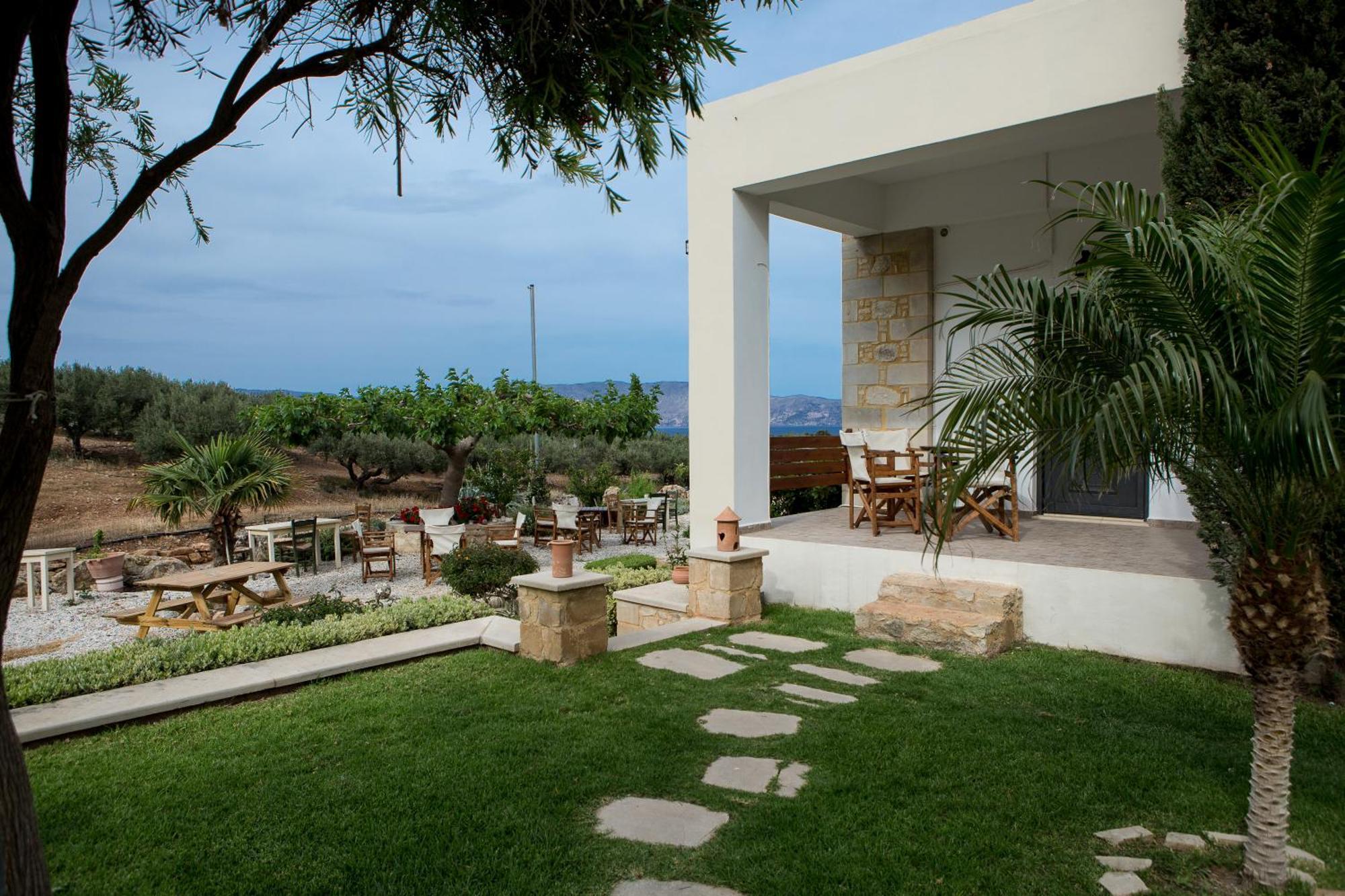 Agarathos Traditional Rooms With Pool Καλυβιανή Εξωτερικό φωτογραφία