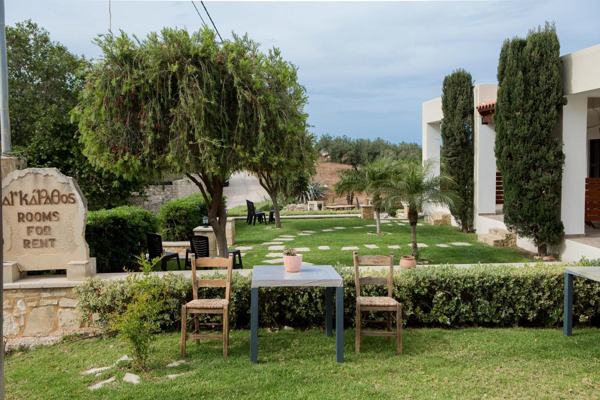 Agarathos Traditional Rooms - Pool - Kaliviani -On The Road To Balos Εξωτερικό φωτογραφία