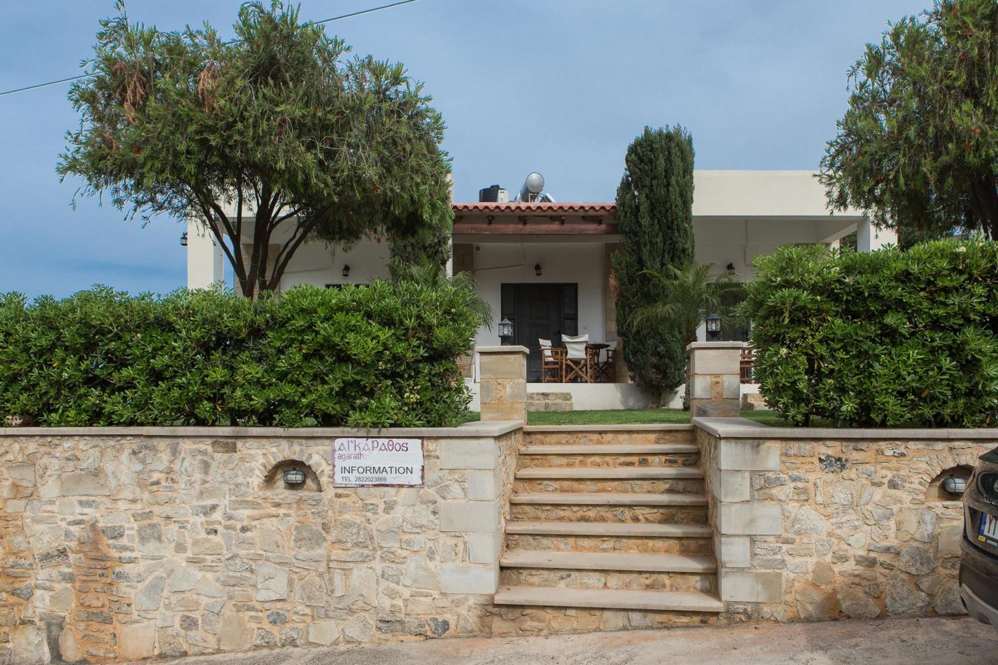 Agarathos Traditional Rooms - Pool - Kaliviani -On The Road To Balos Εξωτερικό φωτογραφία