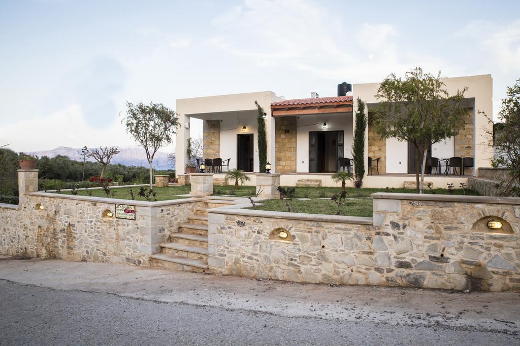 Agarathos Traditional Rooms - Pool - Kaliviani -On The Road To Balos Εξωτερικό φωτογραφία