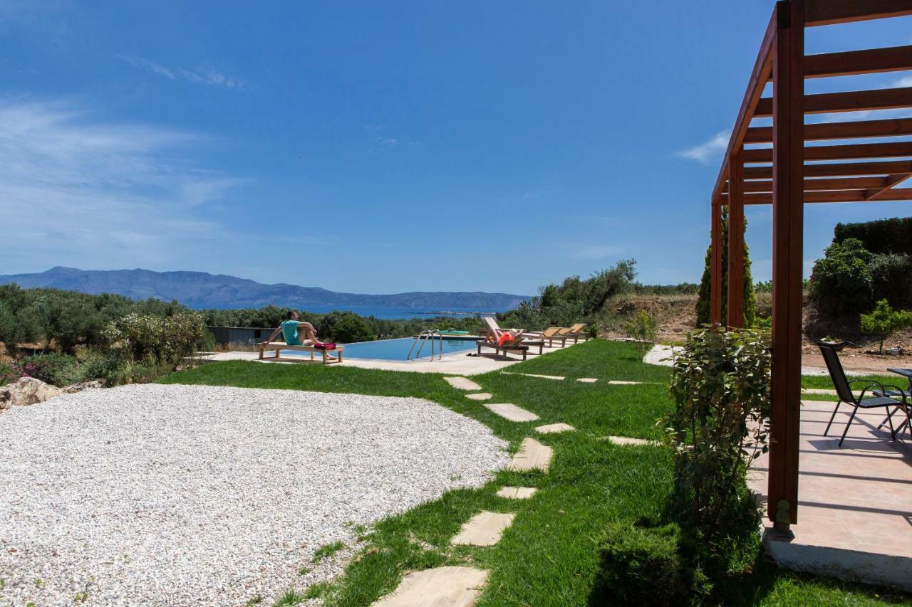 Agarathos Traditional Rooms - Pool - Kaliviani -On The Road To Balos Εξωτερικό φωτογραφία