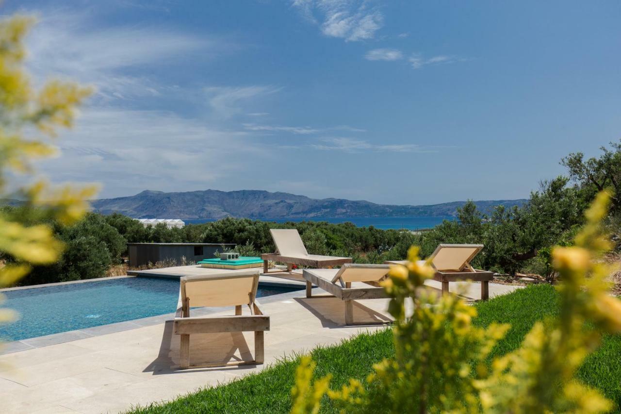 Agarathos Traditional Rooms - Pool - Kaliviani -On The Road To Balos Εξωτερικό φωτογραφία