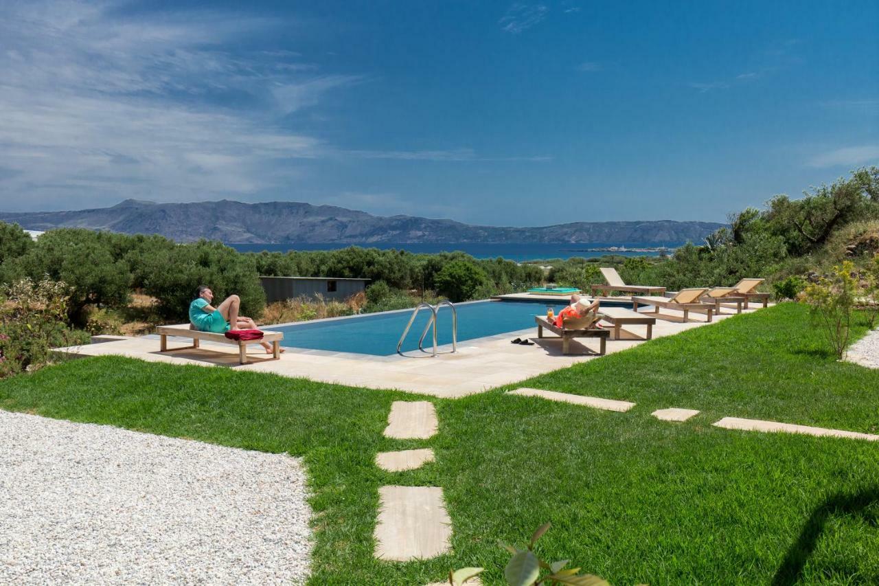 Agarathos Traditional Rooms - Pool - Kaliviani -On The Road To Balos Εξωτερικό φωτογραφία